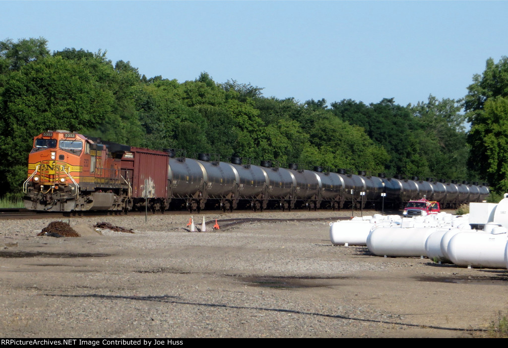 BNSF 5353 East